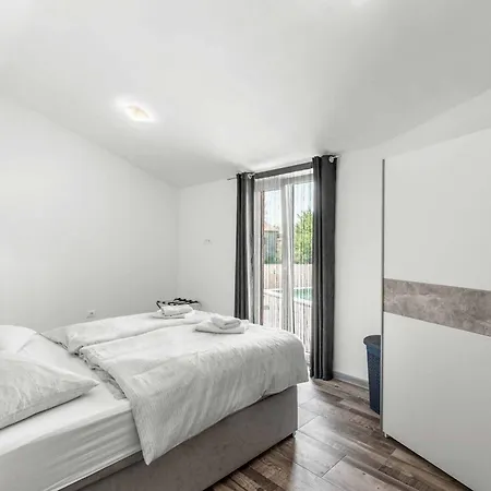 Villa Starlight Gaze *