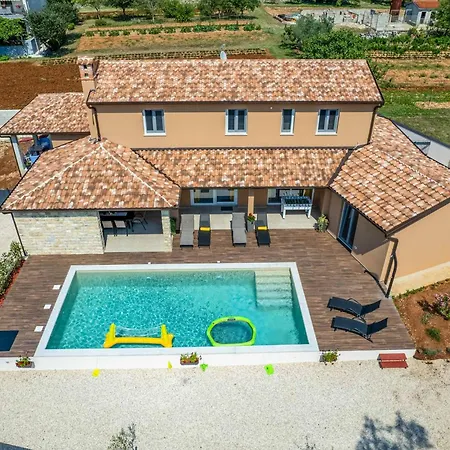 Villa Starlight Gaze Modrušani