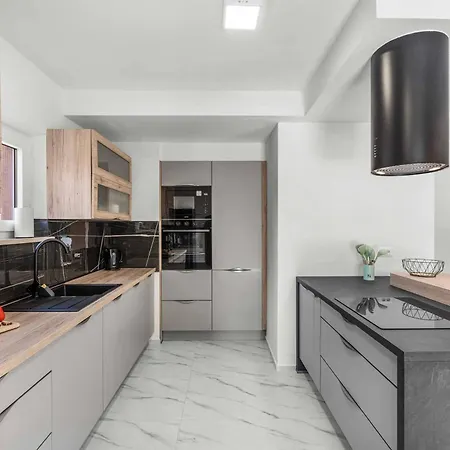 Villa Starlight Gaze *