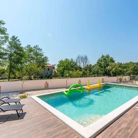 Starlight Gaze Villa Modrušani