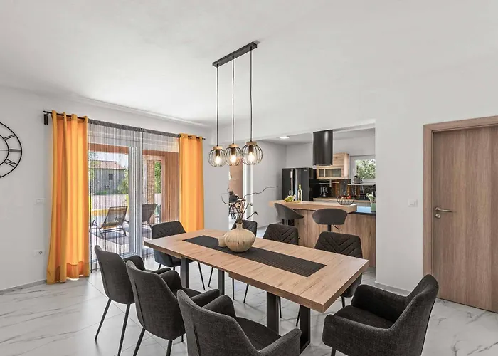 Villa Starlight Gaze Modrusani