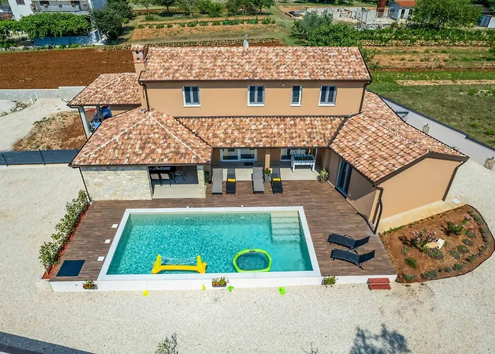 Villa Starlight Gaze Modrusani
