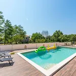 Starlight Gaze Villa Modrušani